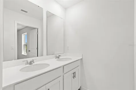 4899 Winding River Road Orlando FL 32822