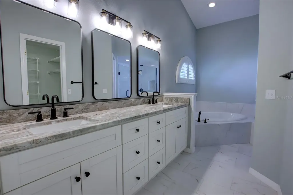 7468 Aprelle Drive Sanford FL 32771