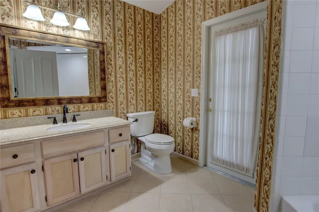 7468 Aprelle Drive Sanford FL 32771