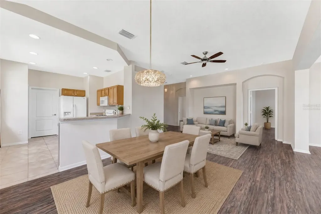 1149 Emerald Dunes Drive Sun City Center FL 33573