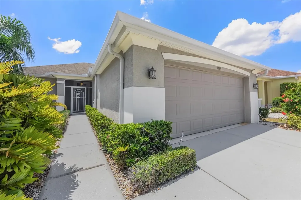 1149 Emerald Dunes Drive Sun City Center FL 33573