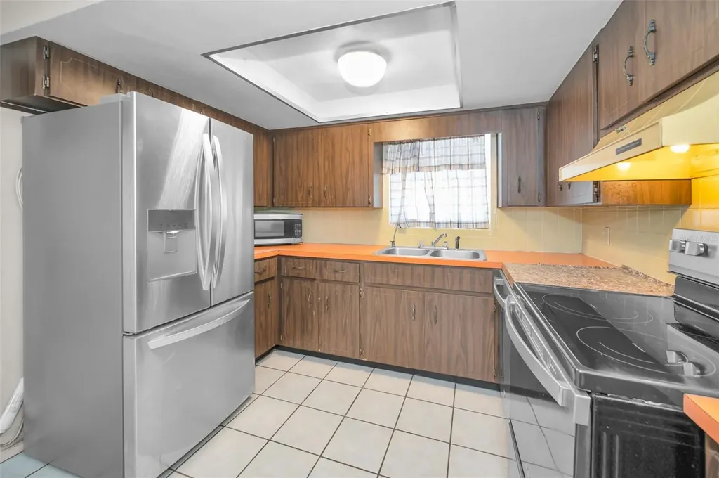 6136 11th Avenue New Port Richey FL 34653