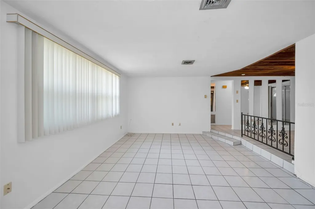 6136 11th Avenue New Port Richey FL 34653