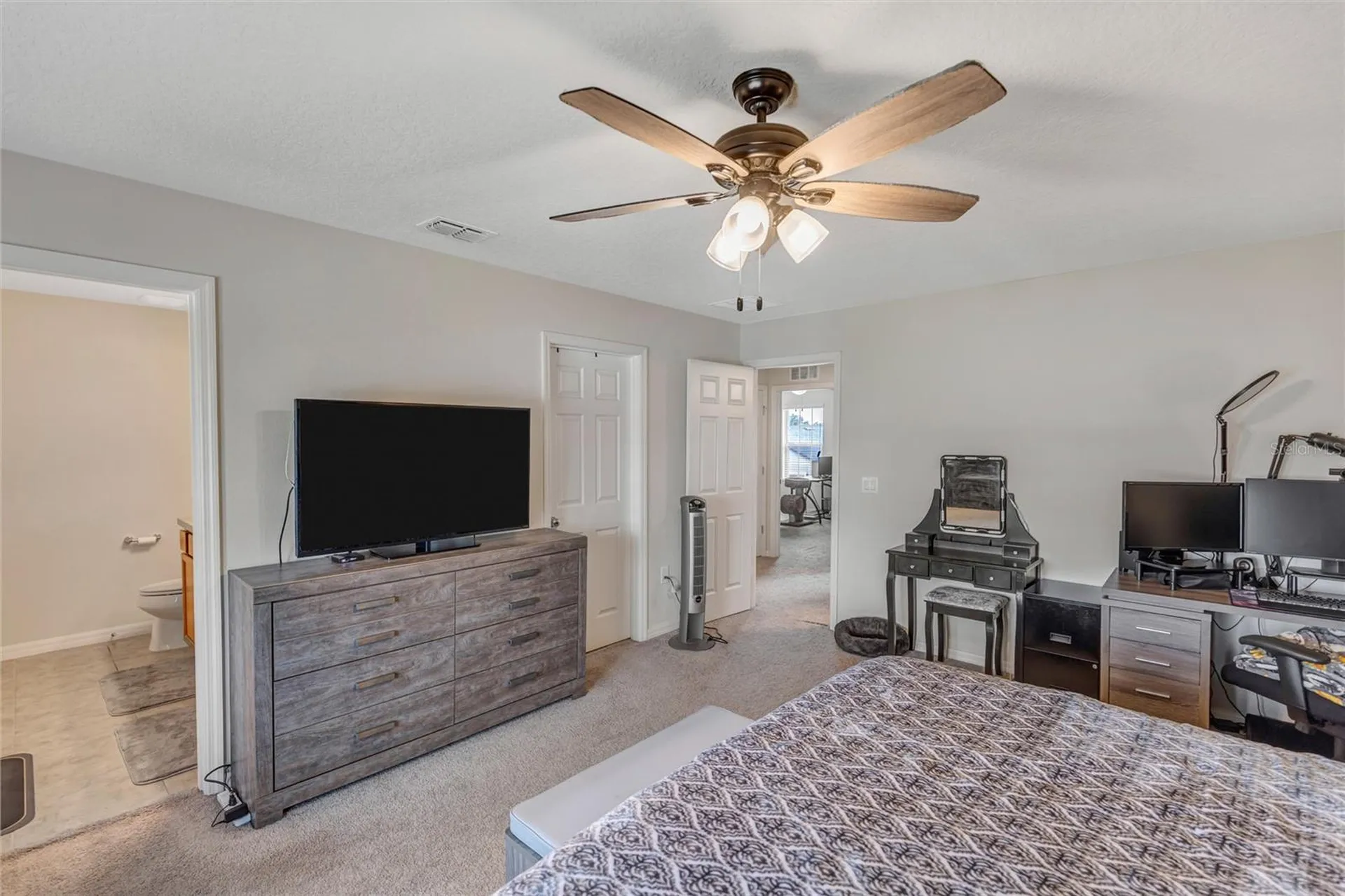 8811 Ashland Avenue Polk City FL 33868