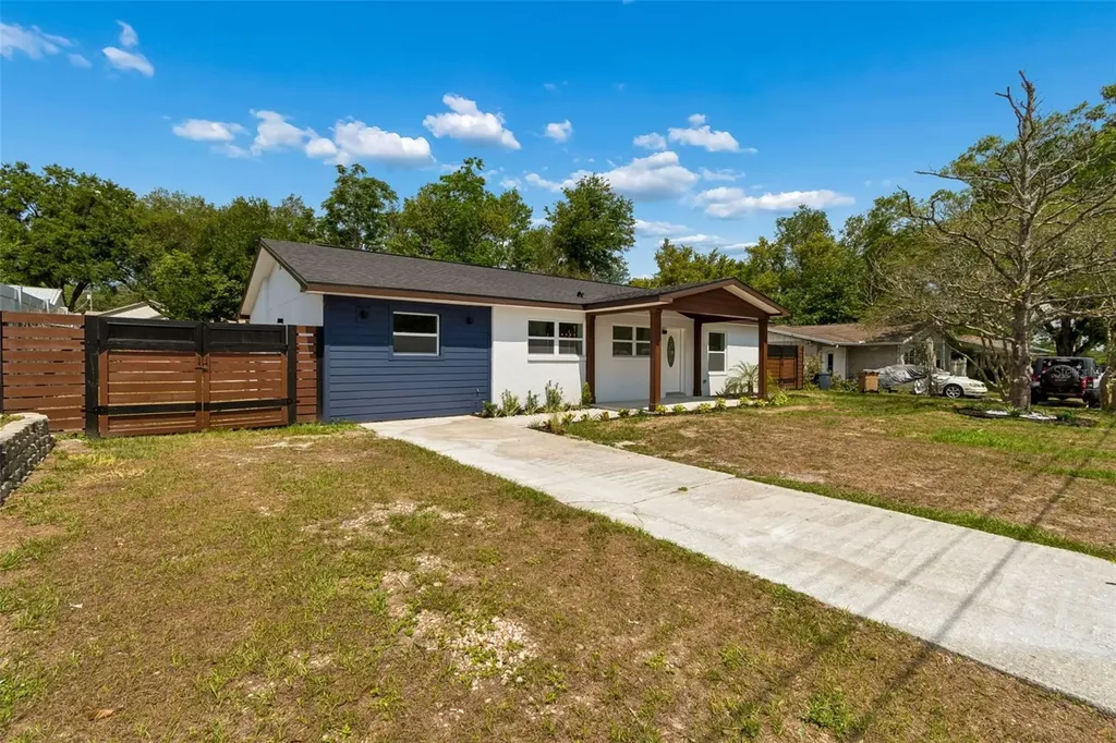 11006 N 61st Street Tampa FL 33617