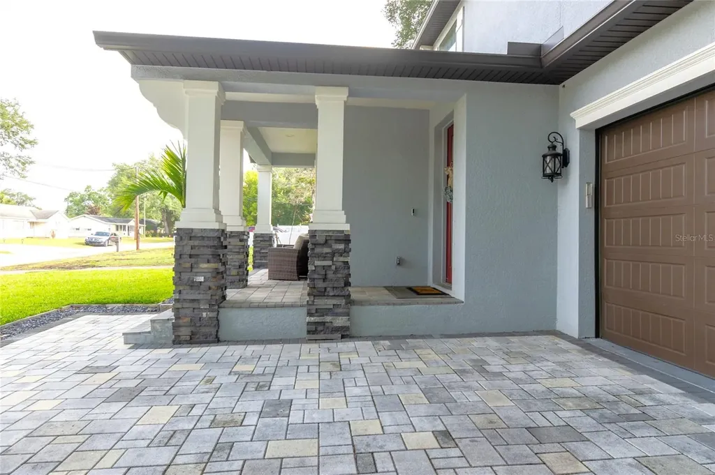 7507 N Dartmouth Avenue Tampa FL 33604