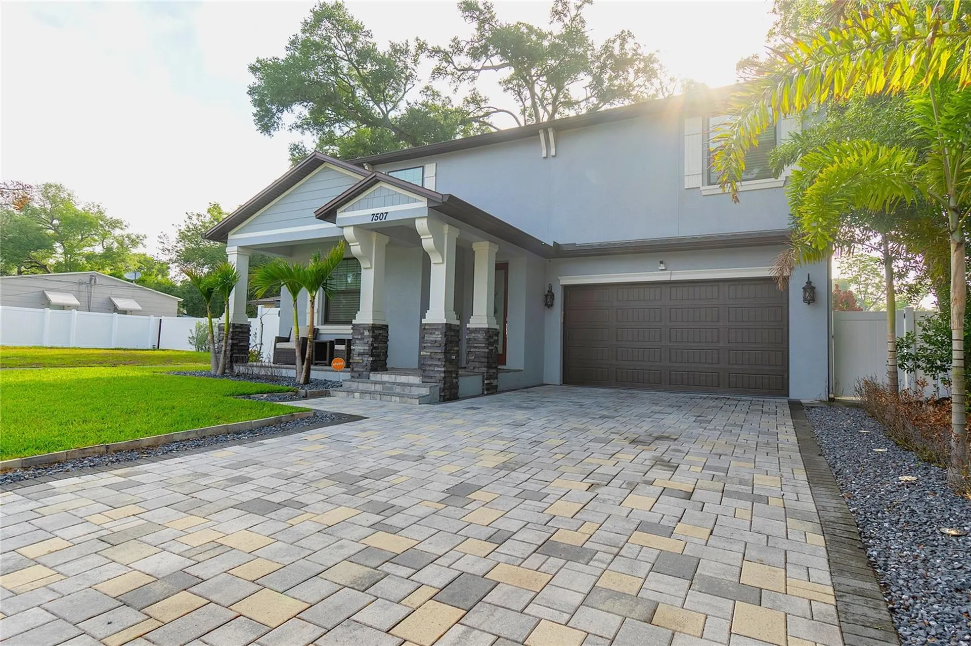 7507 N Dartmouth Avenue Tampa FL 33604