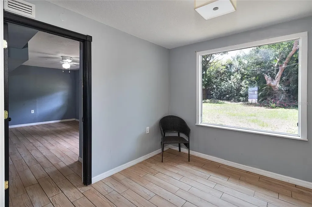 831 Lakeside Drive Largo FL 33778