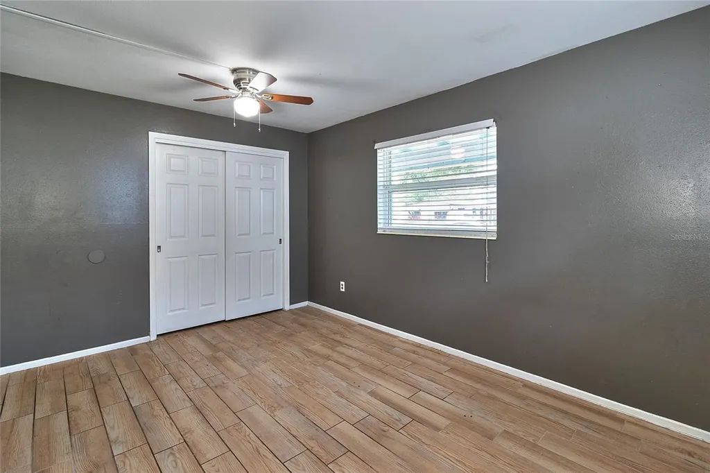 831 Lakeside Drive Largo FL 33778