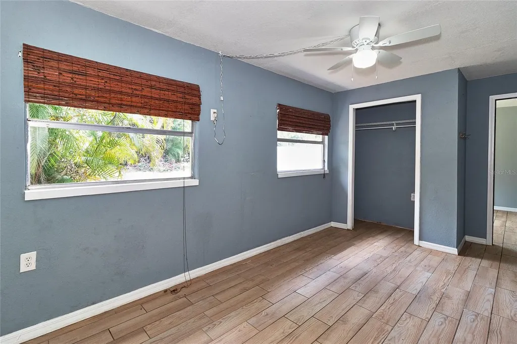831 Lakeside Drive Largo FL 33778