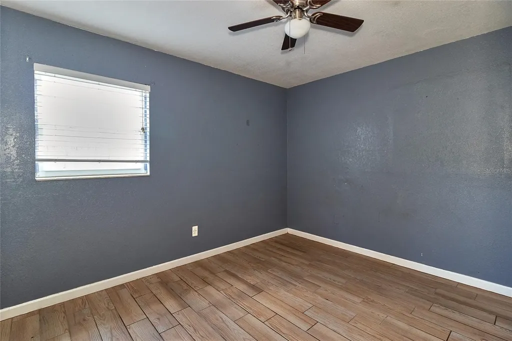 831 Lakeside Drive Largo FL 33778