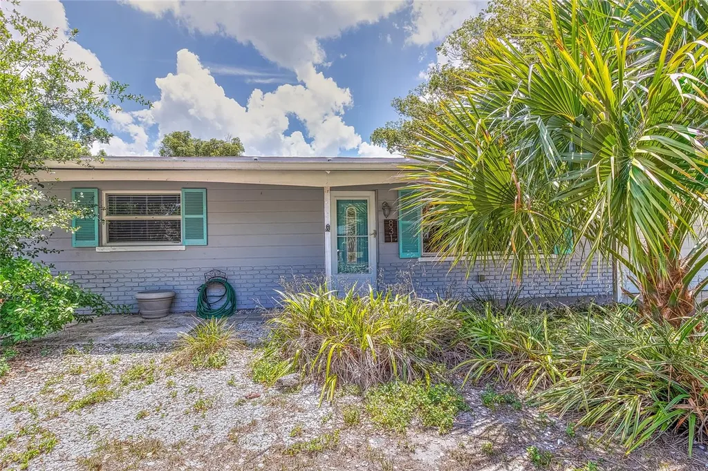 831 Lakeside Drive Largo FL 33778