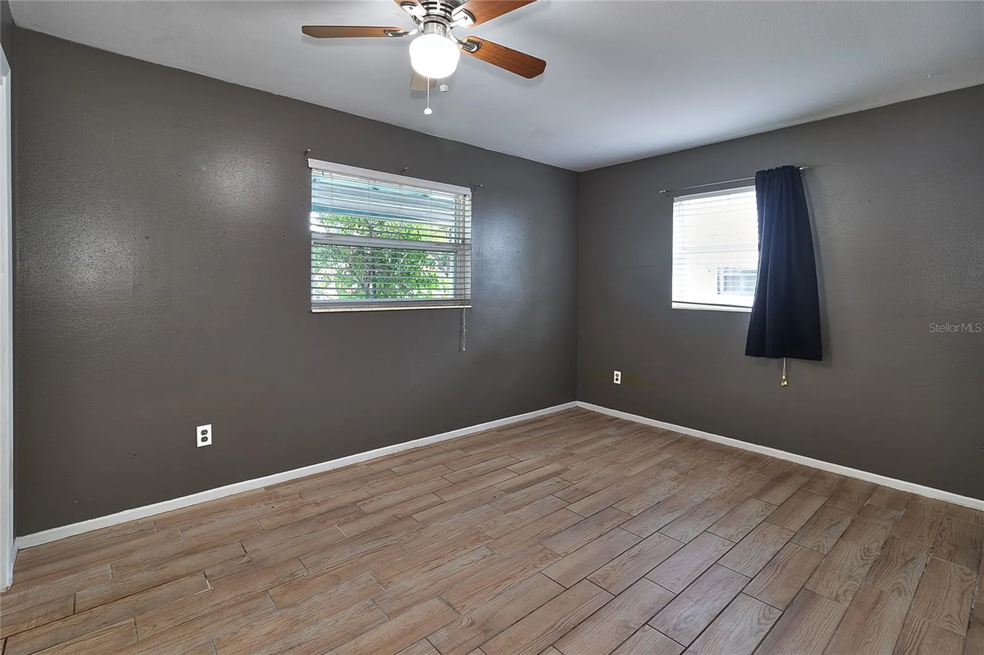 831 Lakeside Drive Largo FL 33778