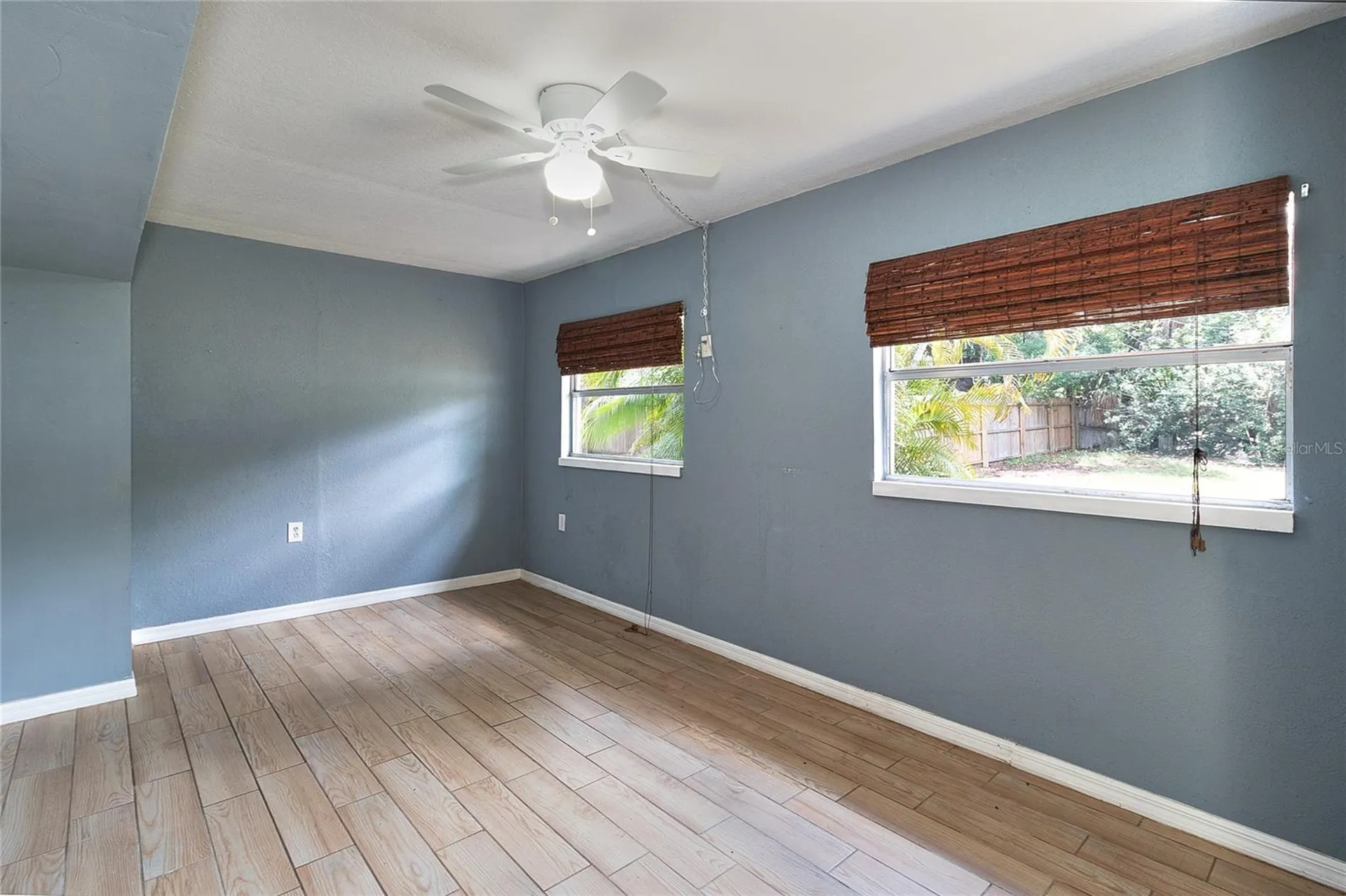 831 Lakeside Drive Largo FL 33778