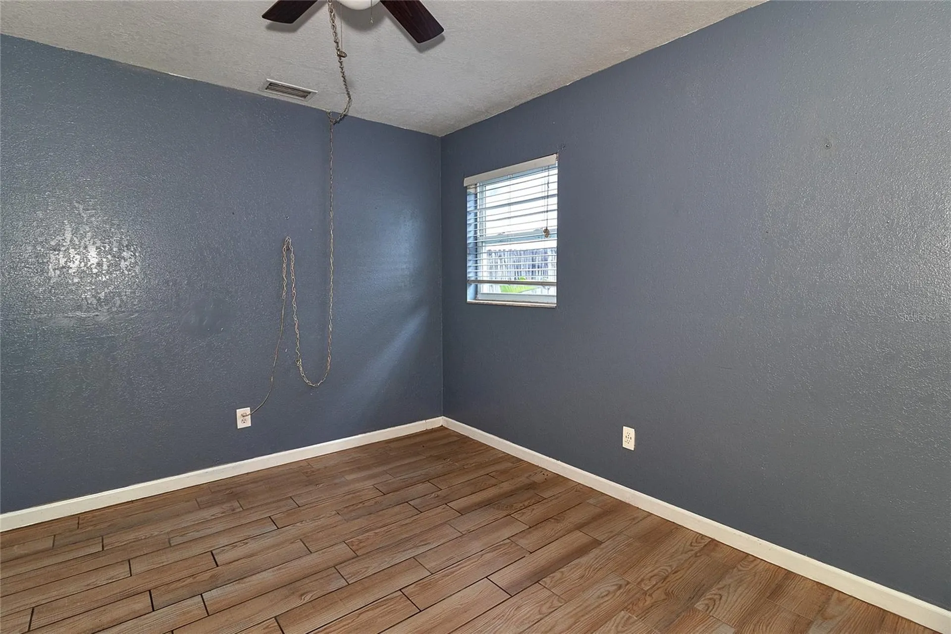 831 Lakeside Drive Largo FL 33778