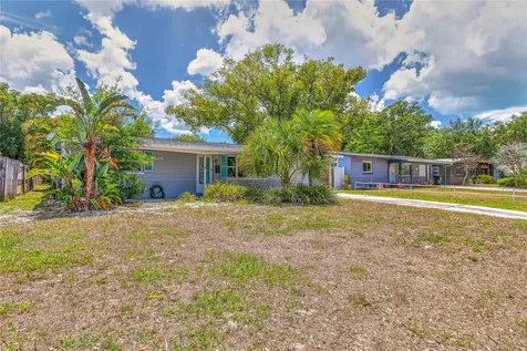 831 Lakeside Drive Largo FL 33778