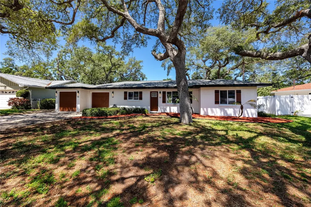12240 143rd Street Largo FL 33774