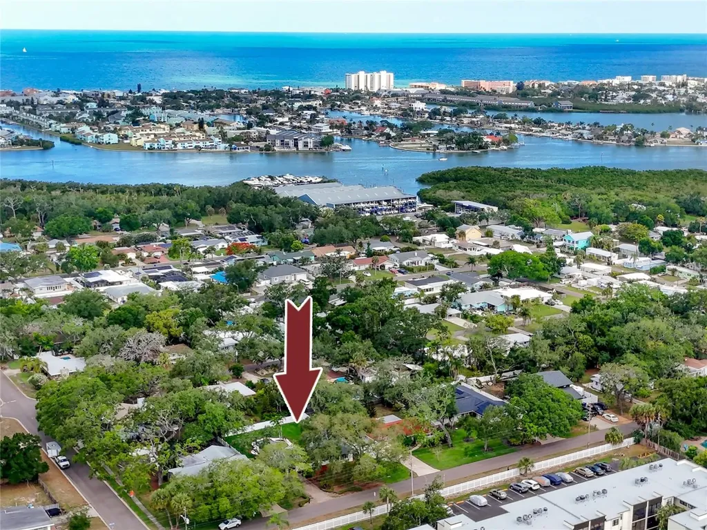 12240 143rd Street Largo FL 33774