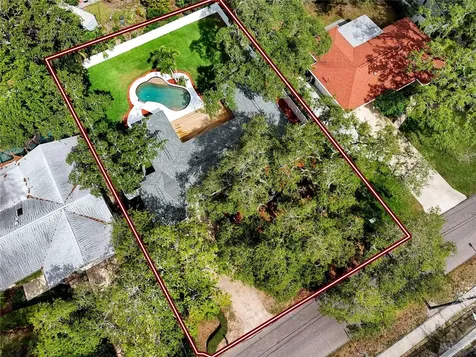 12240 143rd Street Largo FL 33774