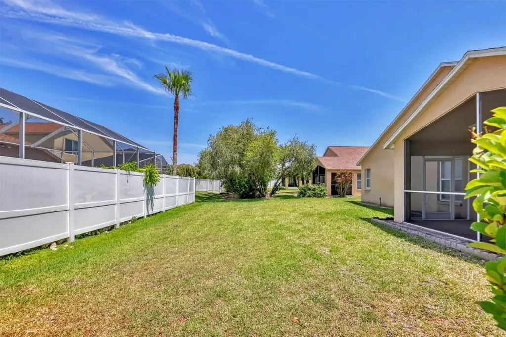 11503 Water Poppy Terrace Lakewood Ranch FL 34202