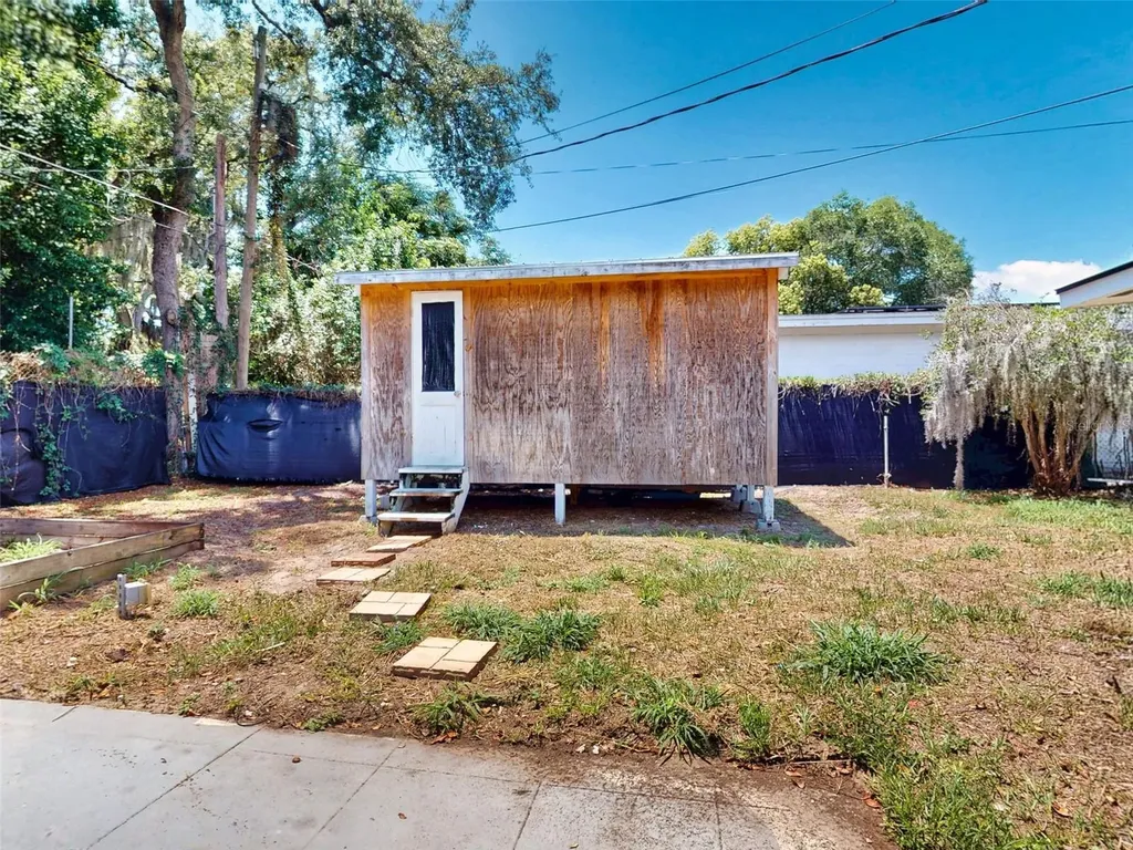 5802 Deerfield Road Orlando FL 32808