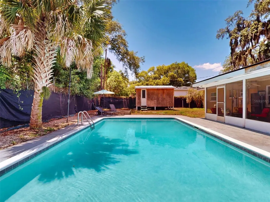 5802 Deerfield Road Orlando FL 32808