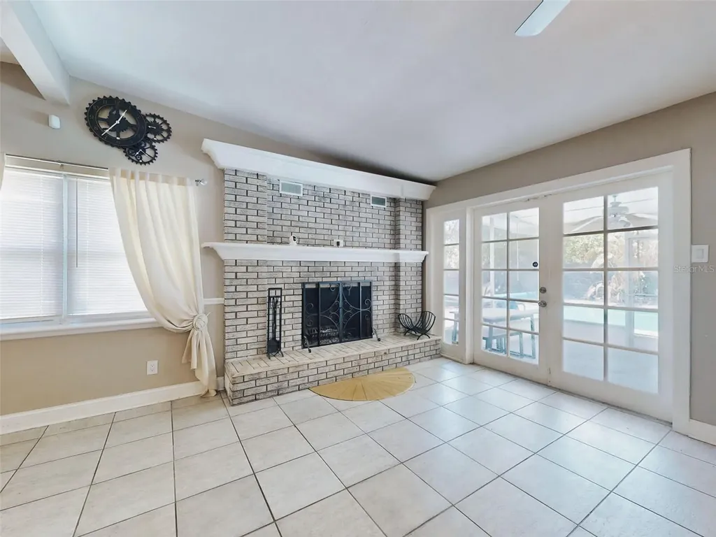 5802 Deerfield Road Orlando FL 32808