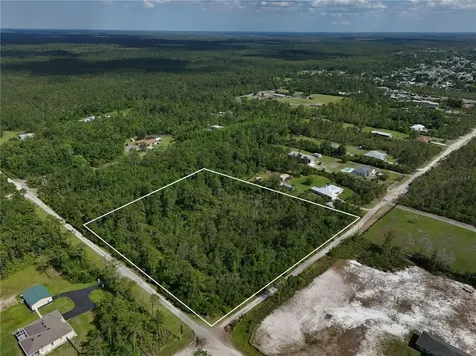 3355 Hyder Avenue Deltona FL 32738