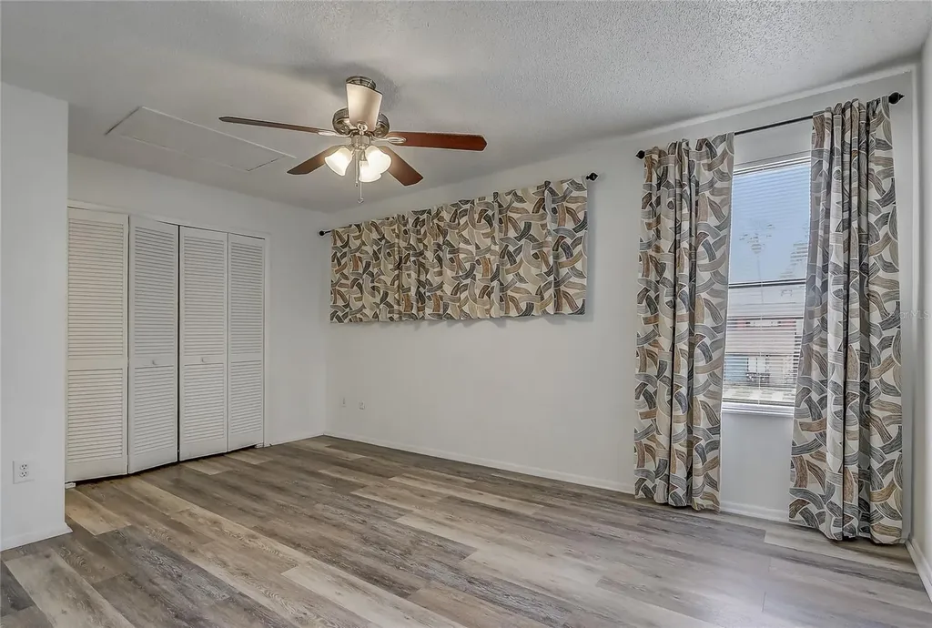 2719 Hunt Club Lane Orlando FL 32826