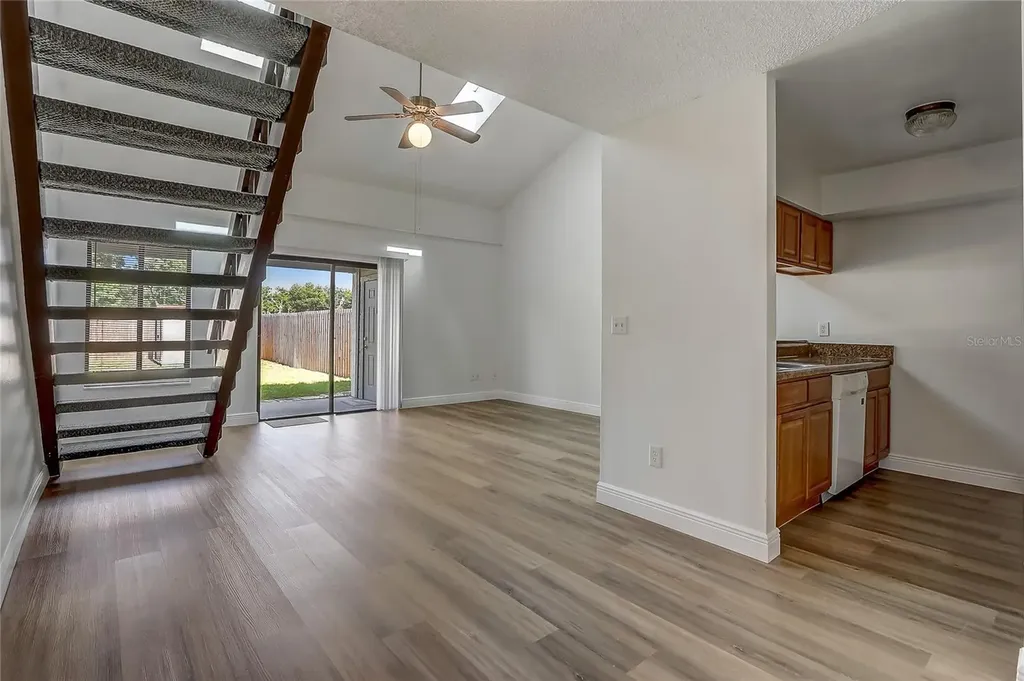 2719 Hunt Club Lane Orlando FL 32826