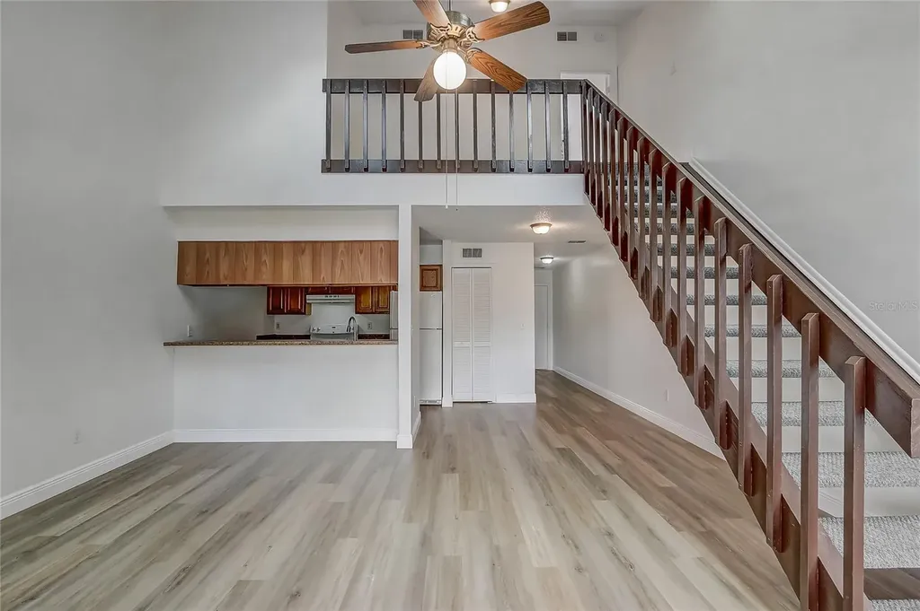 2719 Hunt Club Lane Orlando FL 32826