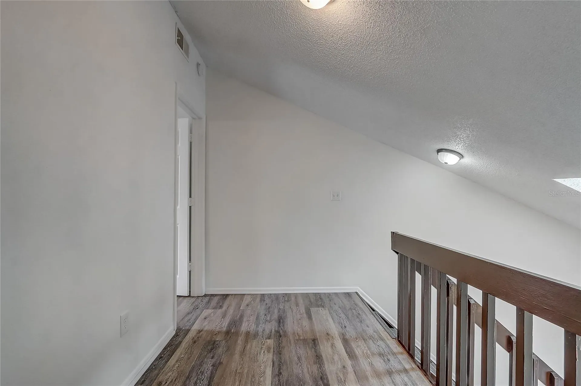 2719 Hunt Club Lane Orlando FL 32826