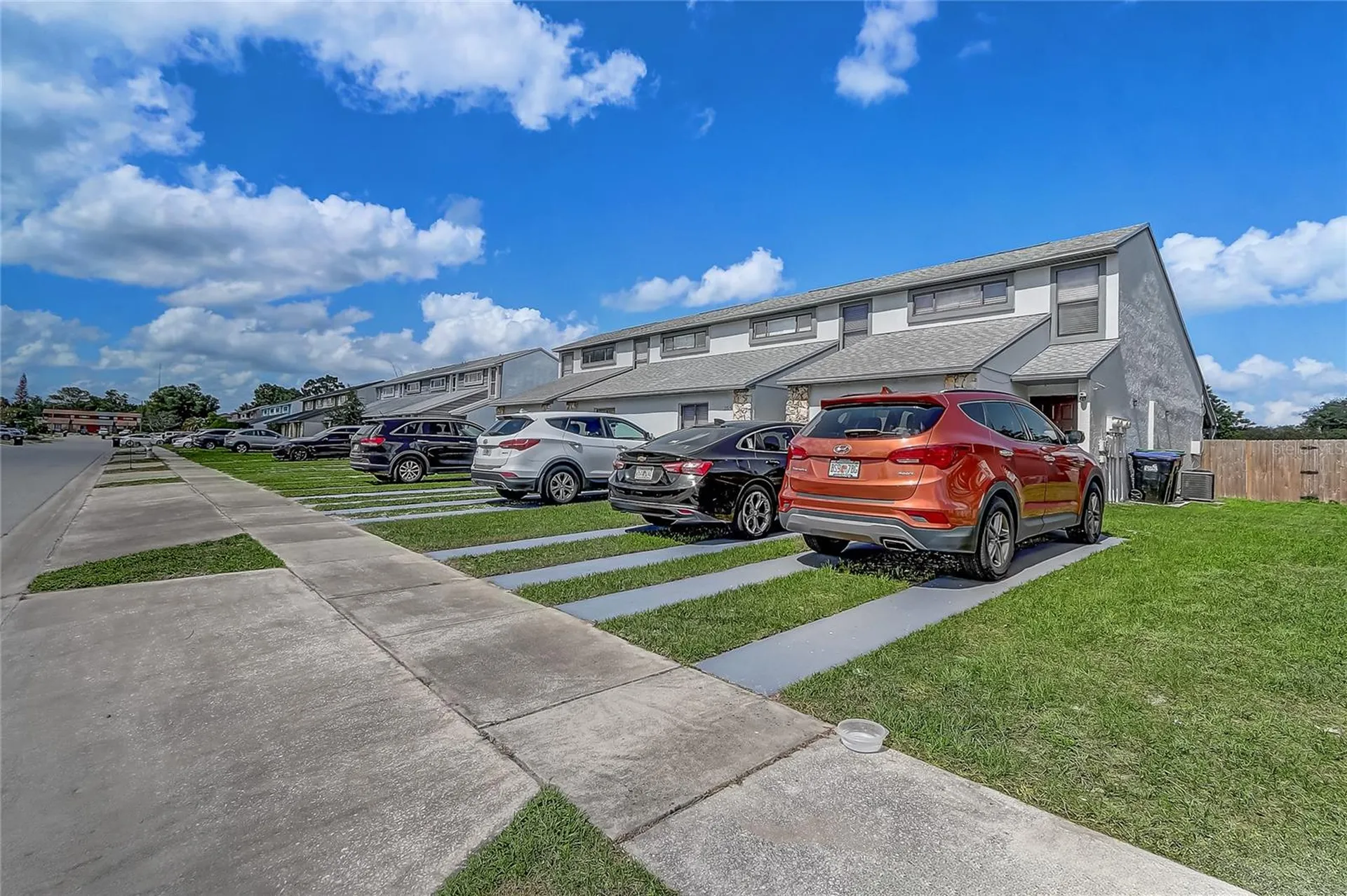 2719 Hunt Club Lane Orlando FL 32826