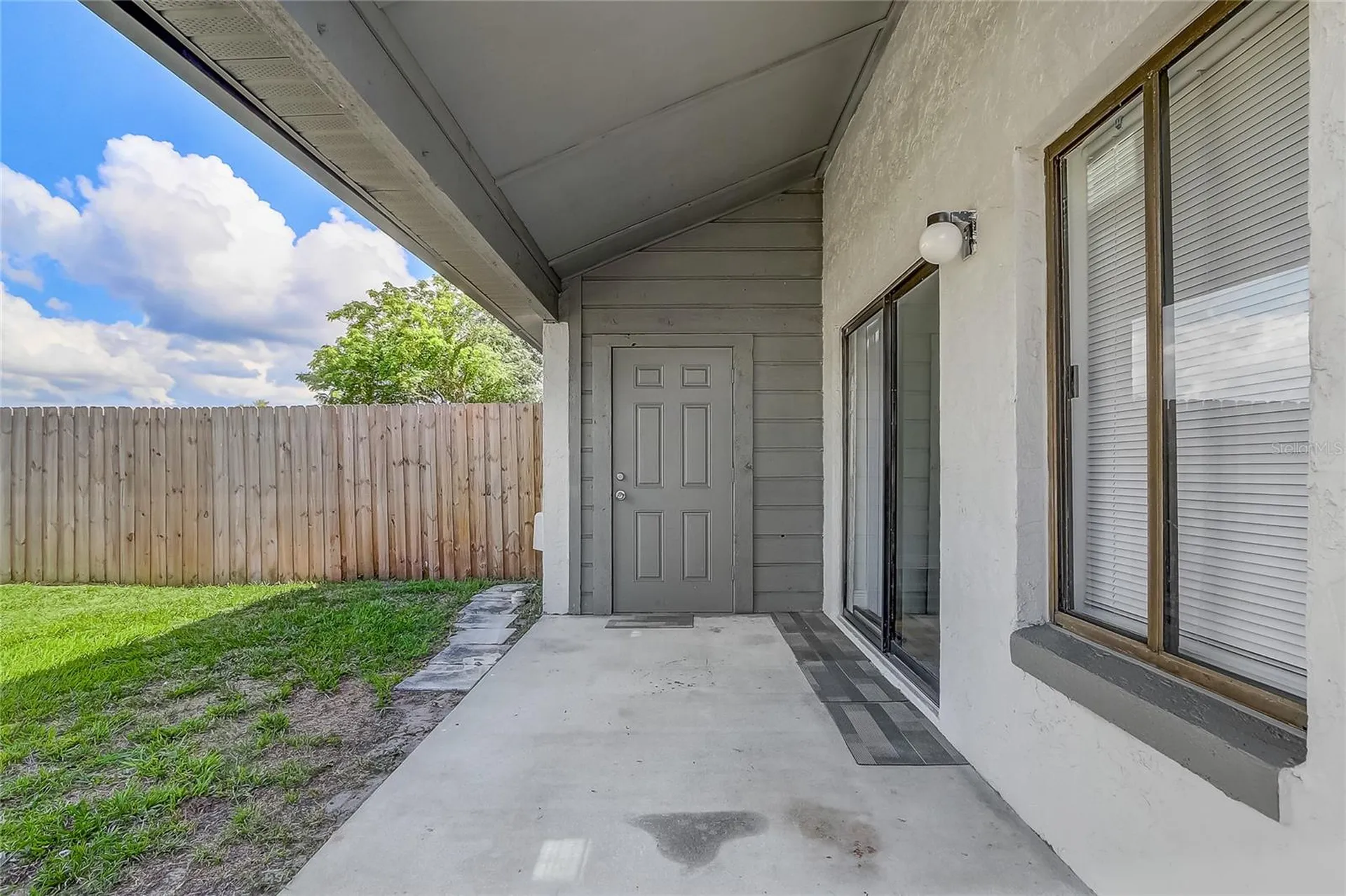 2719 Hunt Club Lane Orlando FL 32826