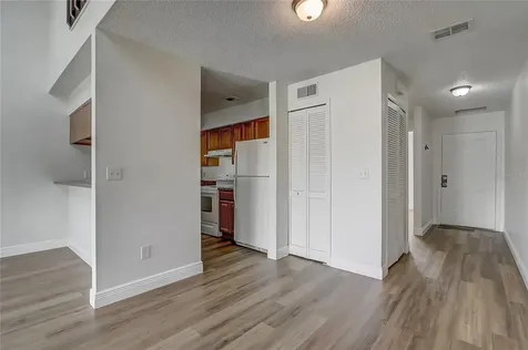 2719 Hunt Club Lane Orlando FL 32826