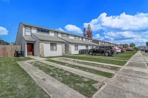2719 Hunt Club Lane Orlando FL 32826