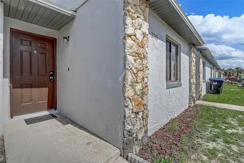 2719 Hunt Club Lane Orlando FL 32826