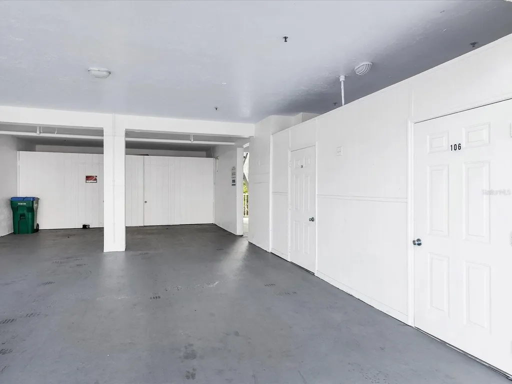 3607 E Bay Drive Holmes Beach FL 34217