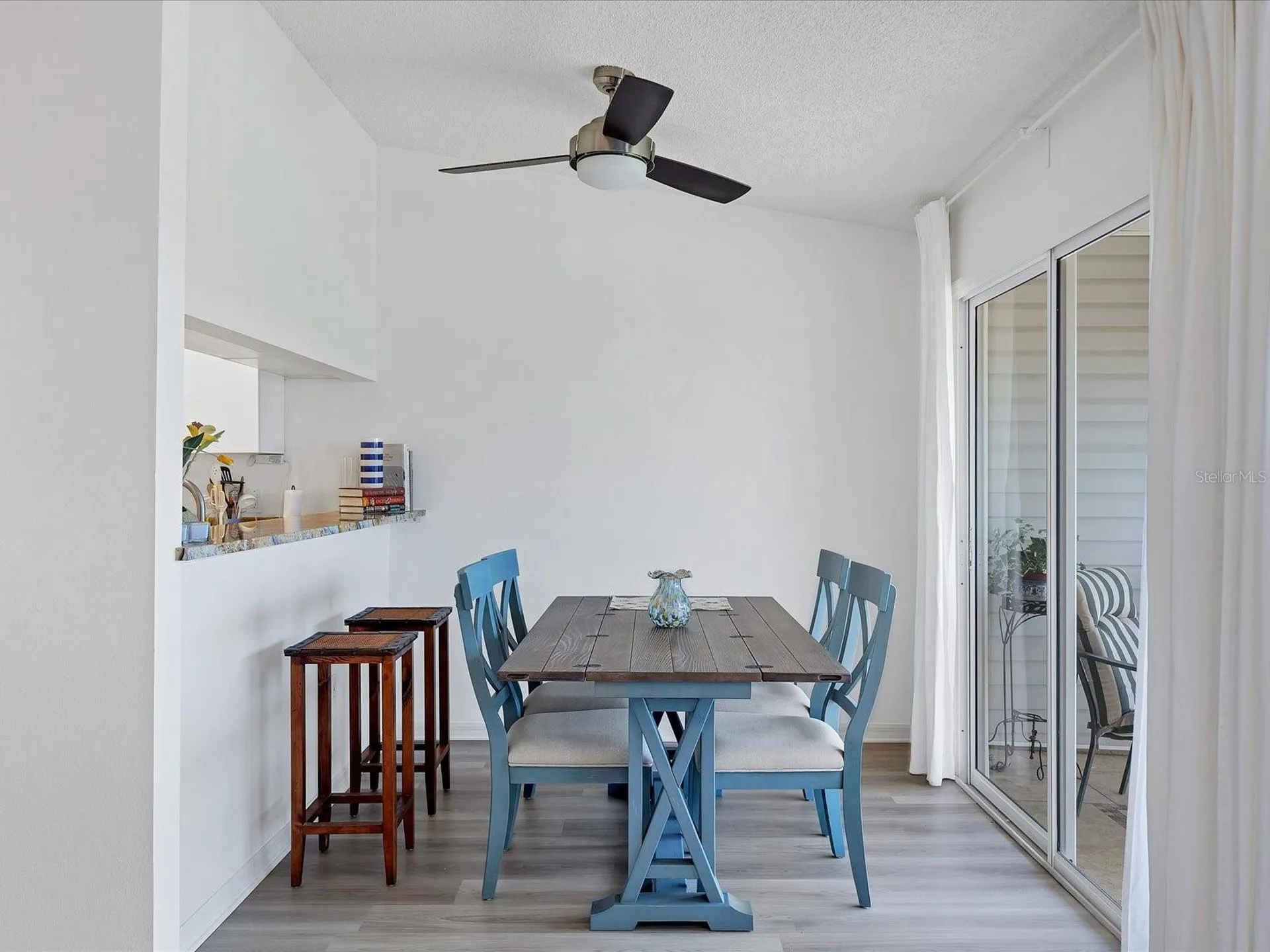 3607 E Bay Drive Holmes Beach FL 34217