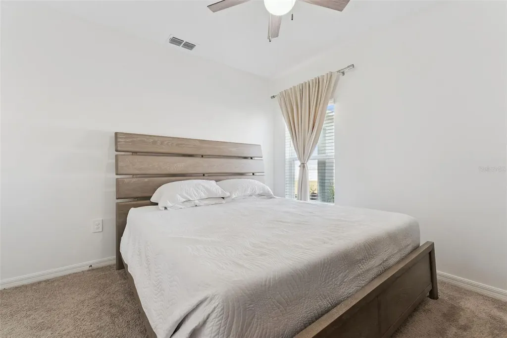 1111 Calico Pointe Circle Groveland FL 34736