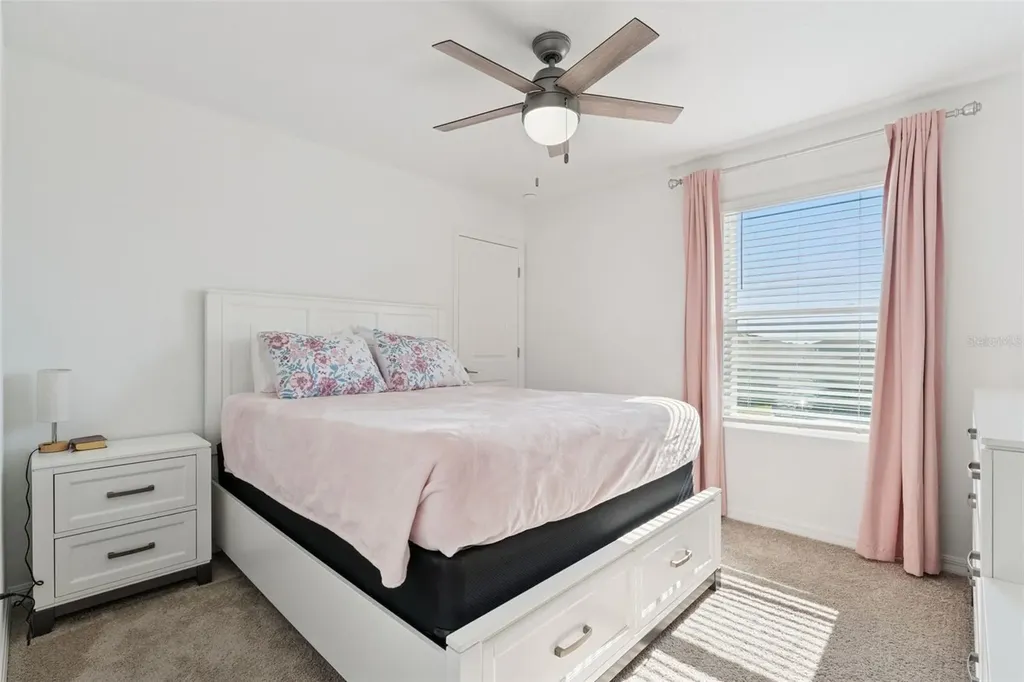 1111 Calico Pointe Circle Groveland FL 34736