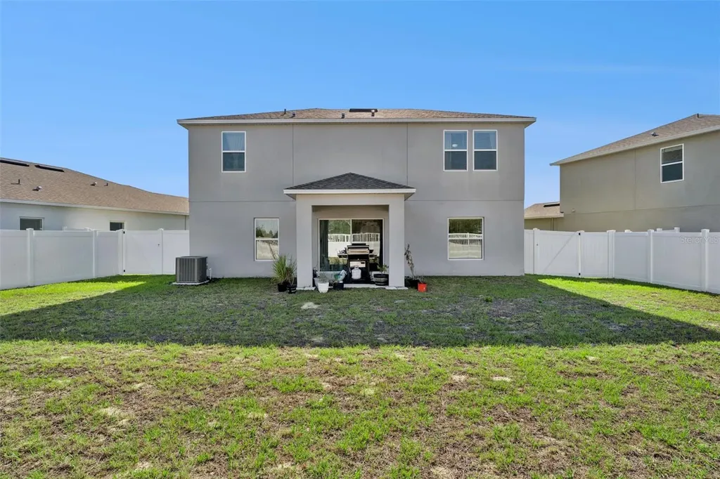 1111 Calico Pointe Circle Groveland FL 34736