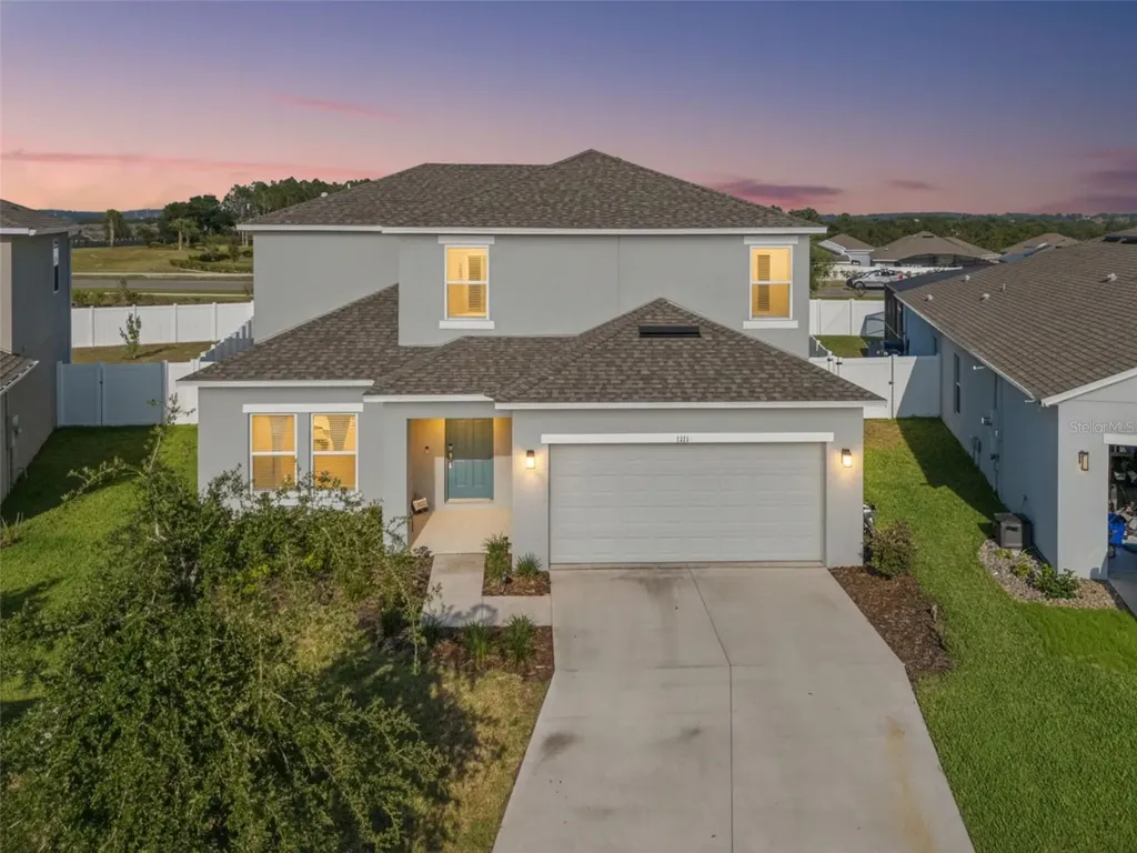 1111 Calico Pointe Circle Groveland FL 34736