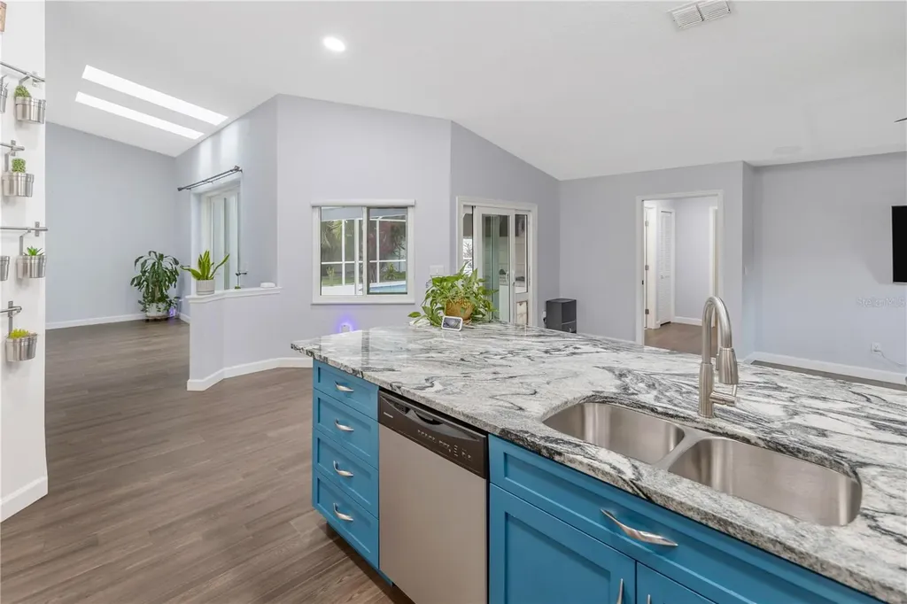 727 Hidden Lake Drive Tarpon Springs FL 34689