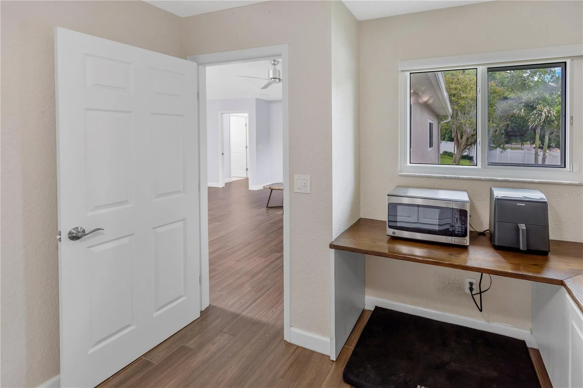 727 Hidden Lake Drive Tarpon Springs FL 34689