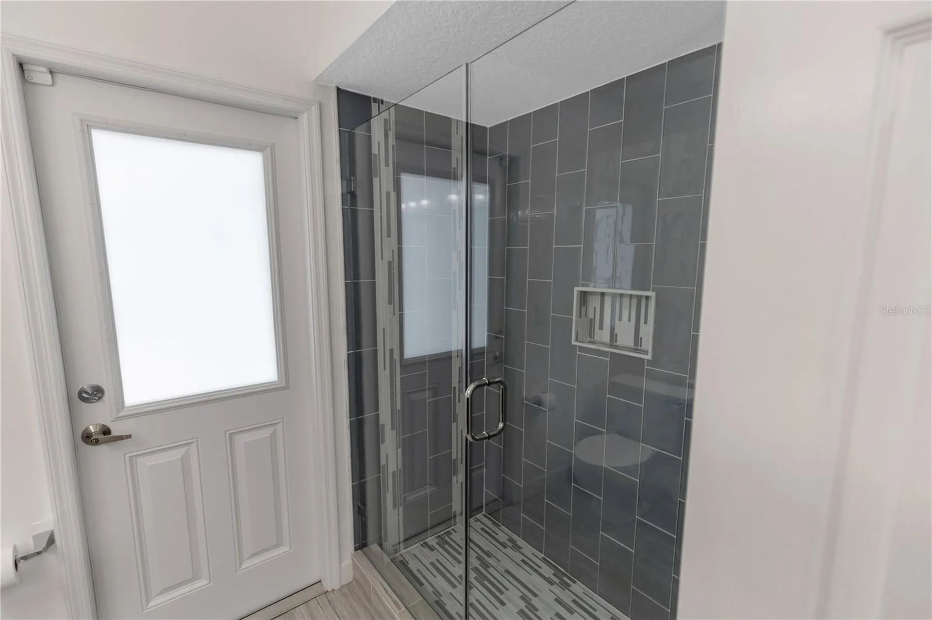 727 Hidden Lake Drive Tarpon Springs FL 34689