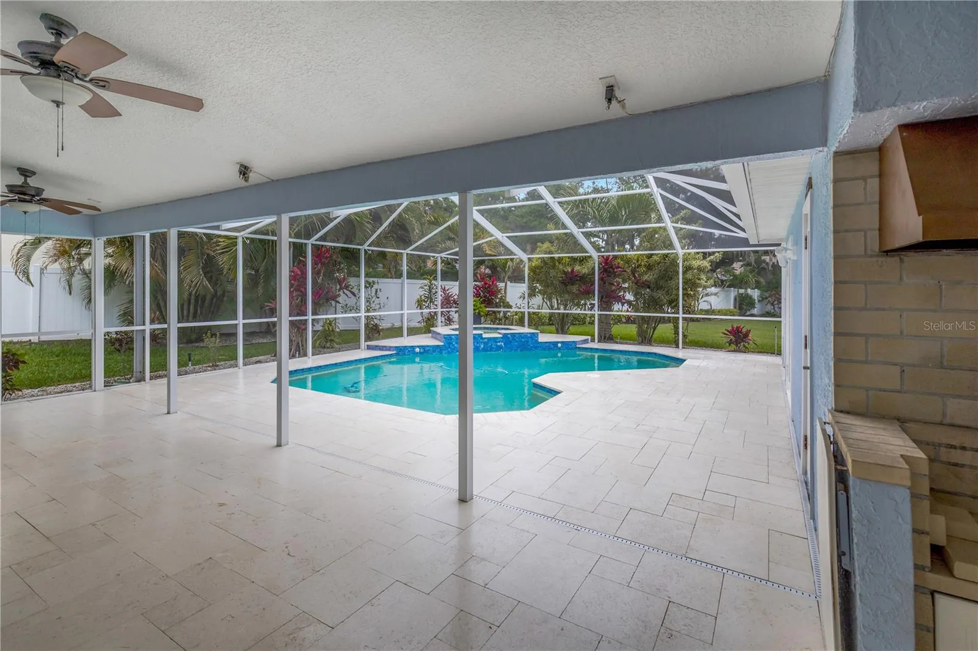 727 Hidden Lake Drive Tarpon Springs FL 34689