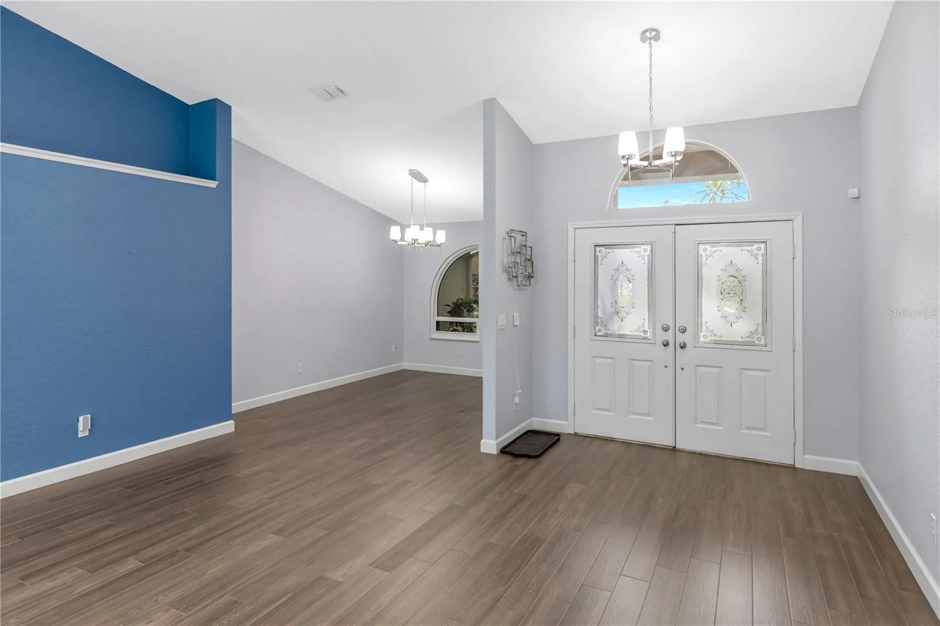 727 Hidden Lake Drive Tarpon Springs FL 34689