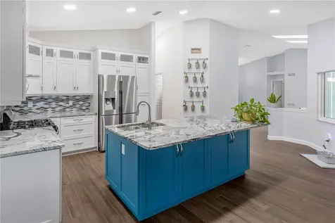 727 Hidden Lake Drive Tarpon Springs FL 34689