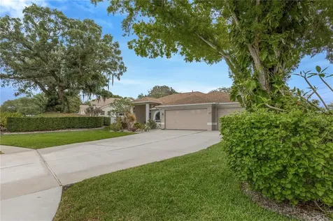 727 Hidden Lake Drive Tarpon Springs FL 34689
